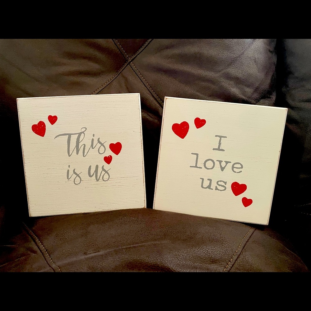 New love Valentine’s wood sign decor